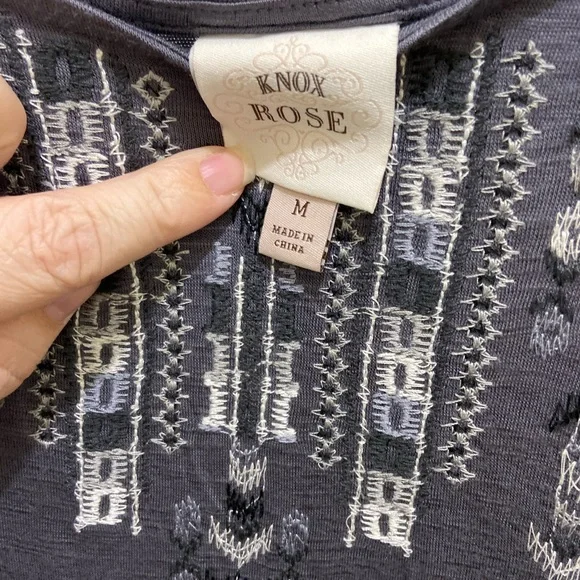 NWT Knox Rose Orión Gray Top; SZ. M. - Picture 3 of 6